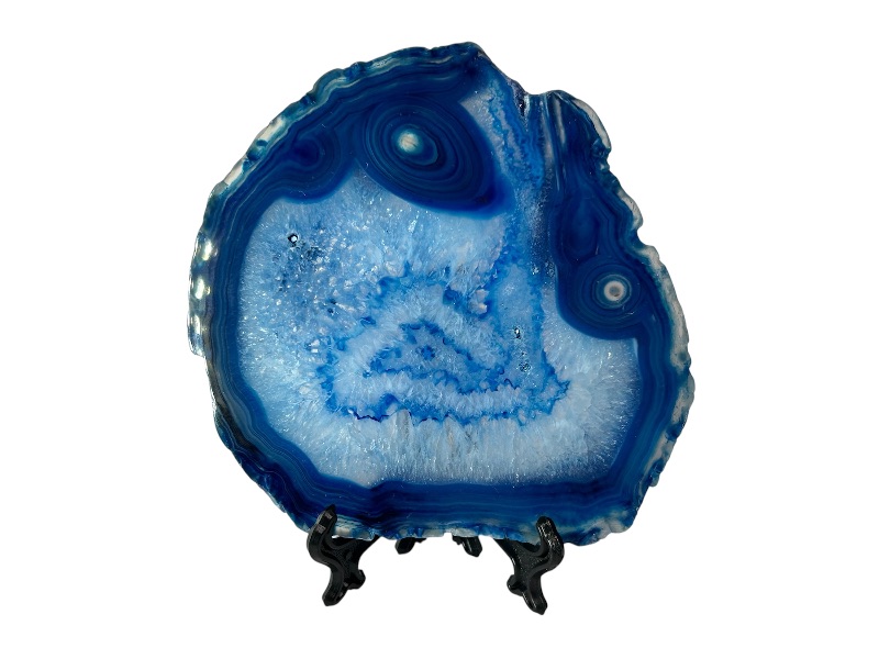 Photo 1 of 196002… 5” agate slice with stand in gift box