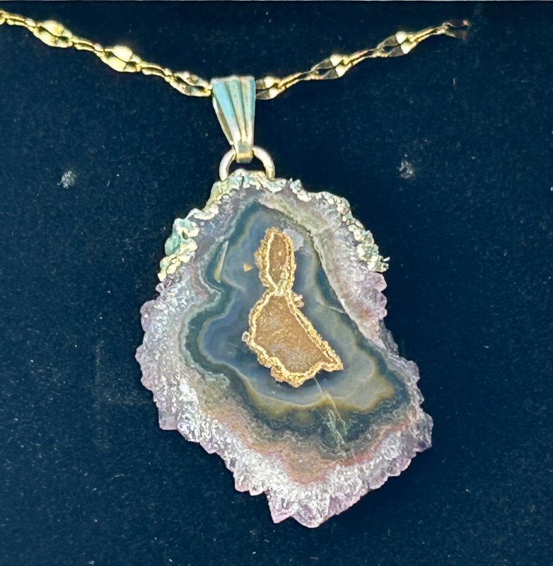 Photo 1 of 196018… amethyst stalactite pendant on adjustable 18-20” chain in gift box