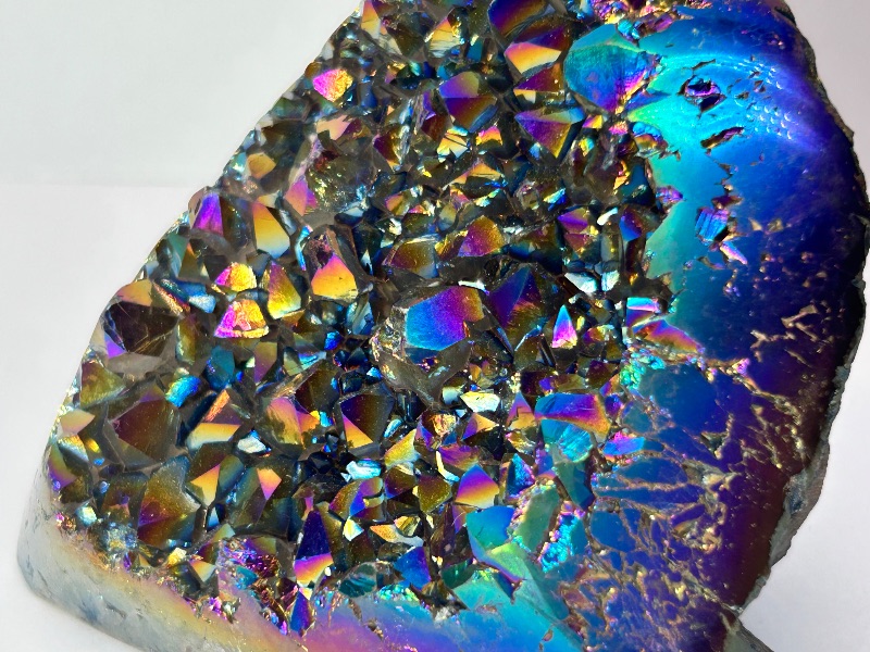 Photo 1 of 196024…3.5” rainbow electroplated crystal 