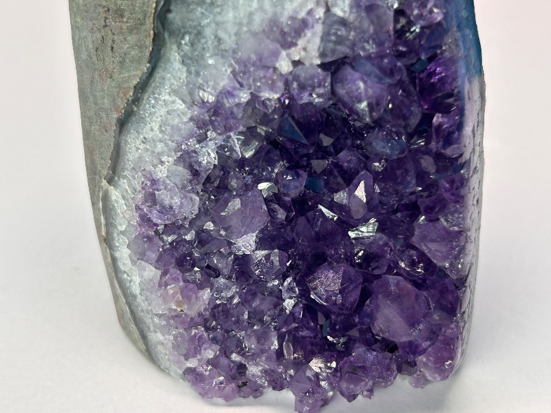 Photo 1 of 196025…4” amethyst crystal rock
