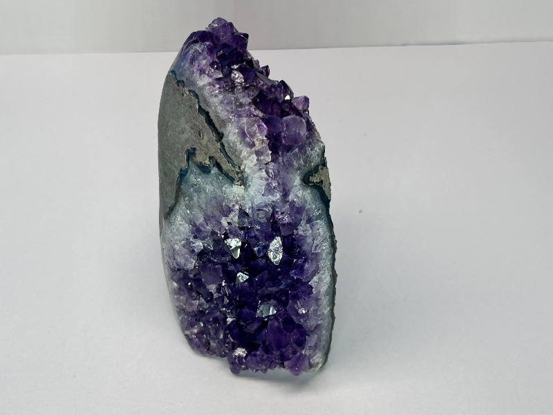 Photo 1 of 196025…4” amethyst crystal rock
