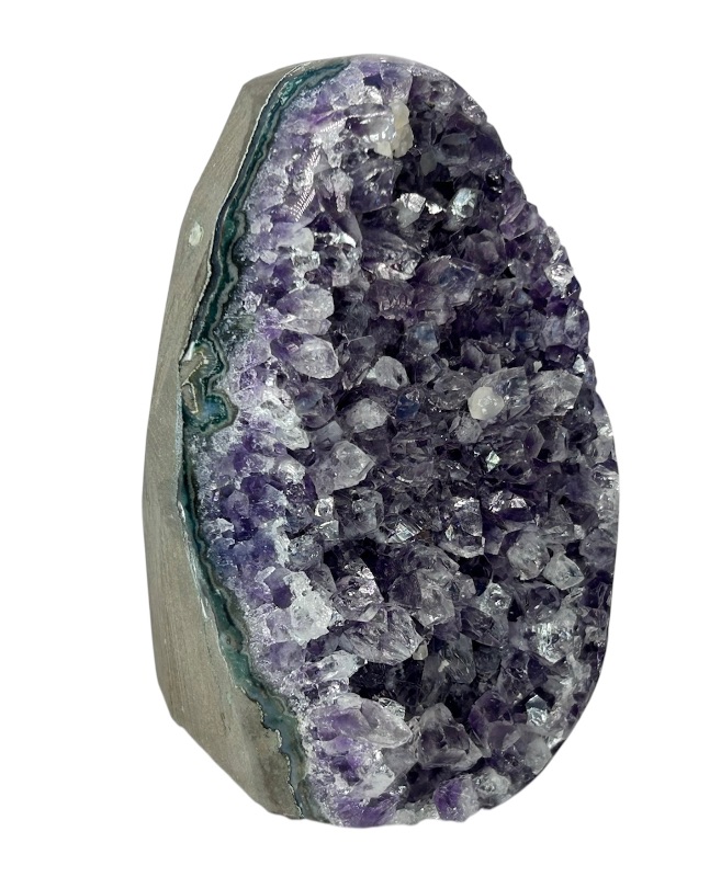 Photo 1 of 196026…4.5” amethyst crystal rock