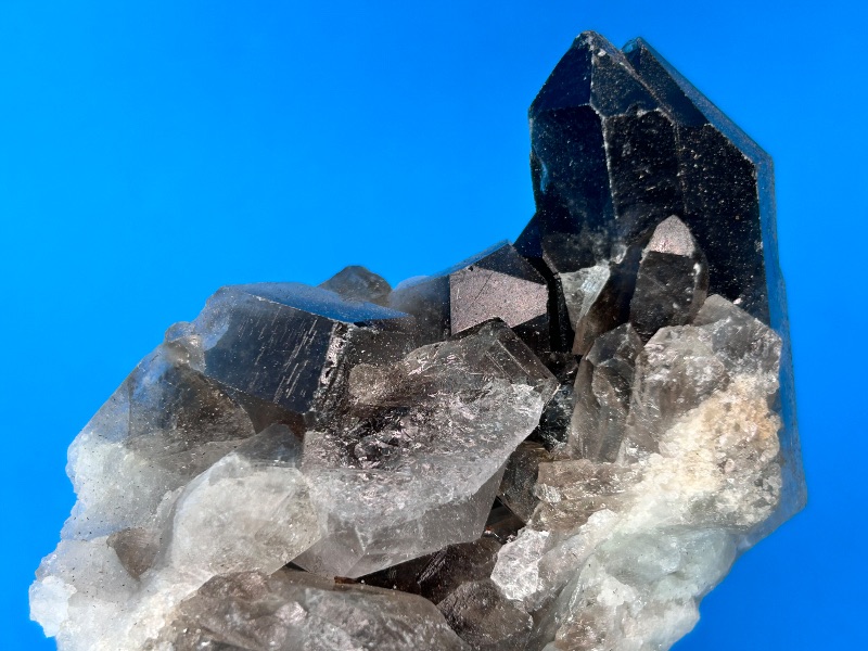 Photo 1 of 196039…3.5” smokey quartz crystal on display stand 