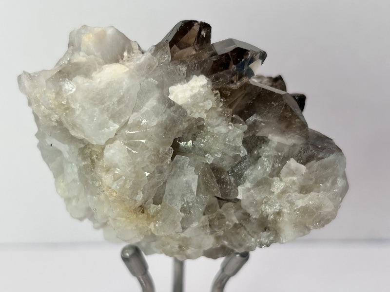 Photo 1 of 196041…3” y quartz crystal with display  stand