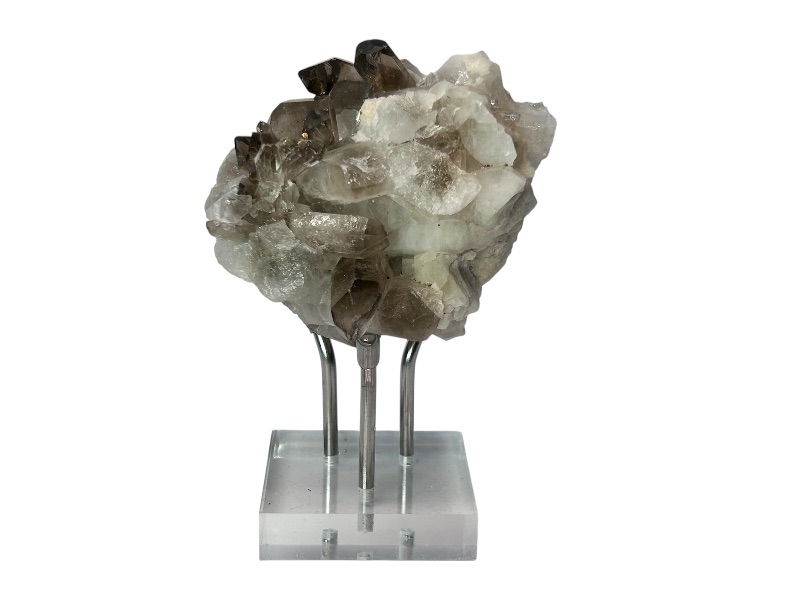 Photo 1 of 196041…3” y quartz crystal with display  stand