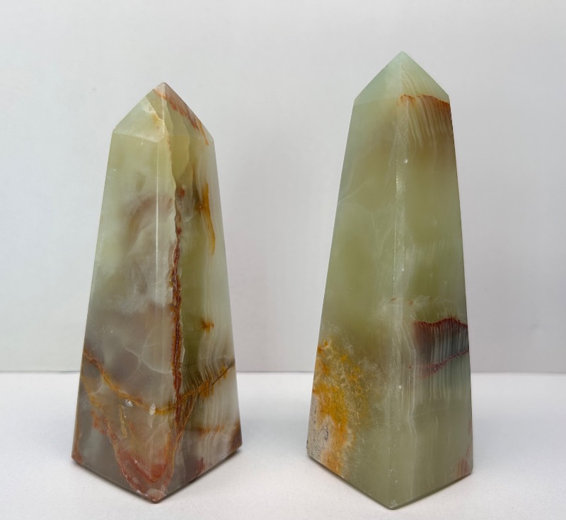 Photo 1 of 196082…4.5 and 5” onyx stone pillars 