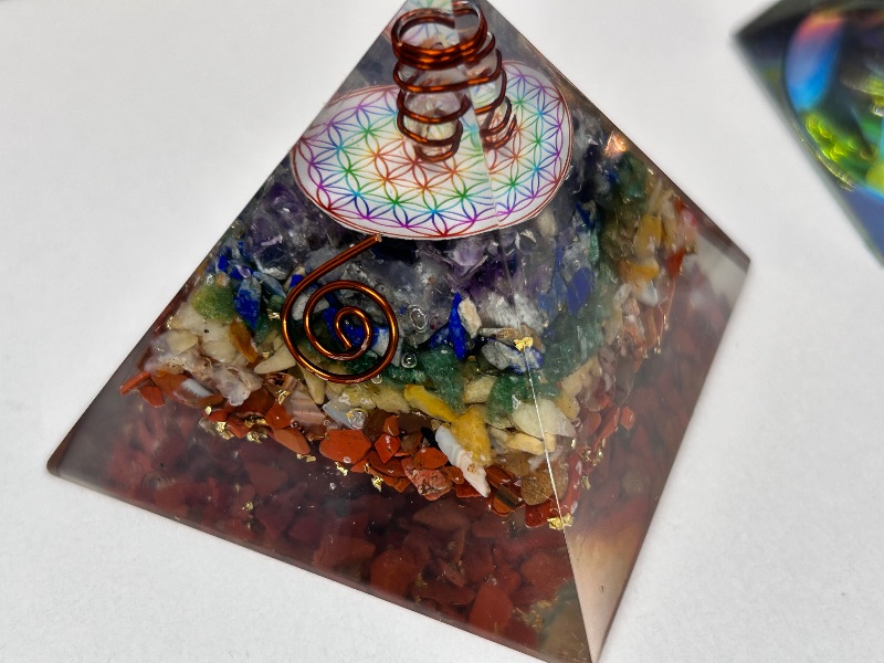 Photo 1 of 196083…2 acrylic pyramids