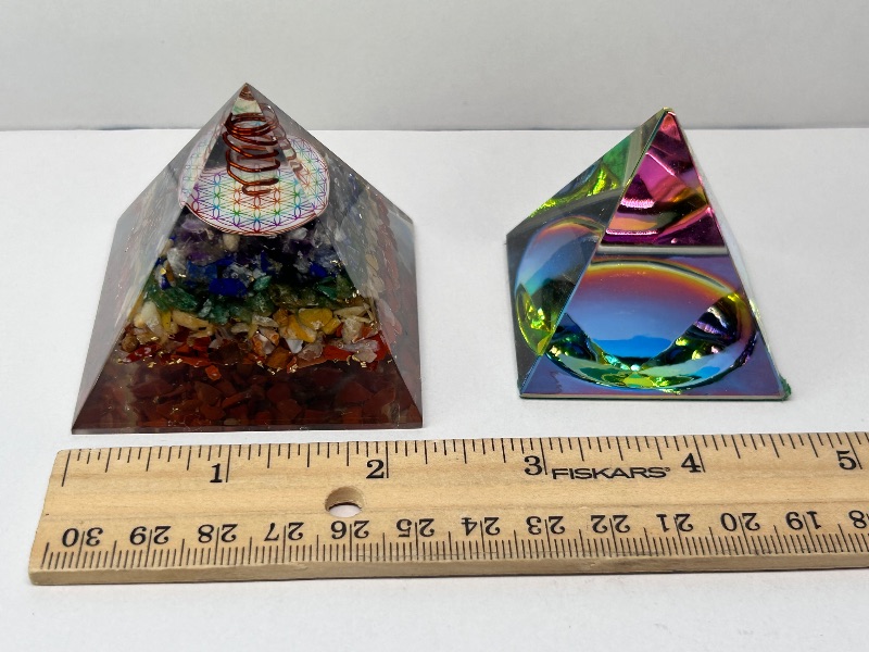 Photo 1 of 196083…2 acrylic pyramids