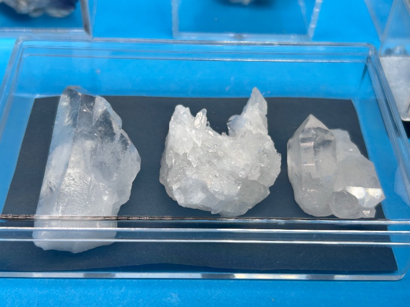 Photo 1 of 196106…rock collection in 1-3” acrylic display cases