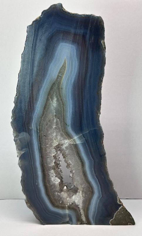 Photo 1 of 196109…8” agate base