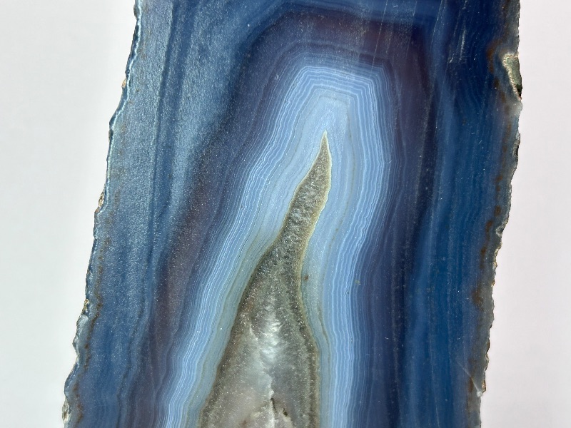 Photo 1 of 196109…8” agate base