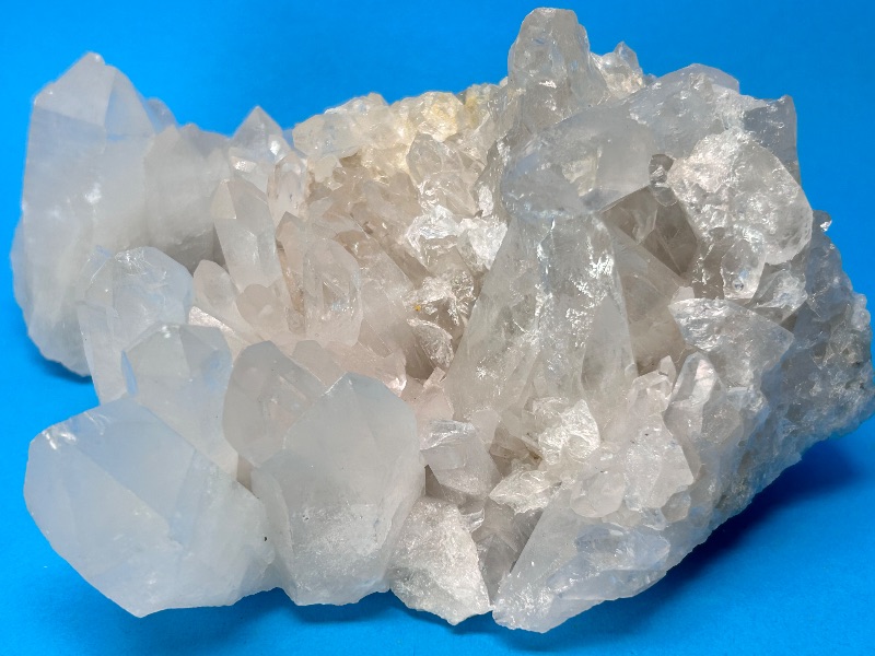 Photo 1 of 196114…huge 7” crystal cluster