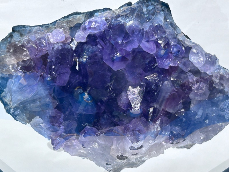 Photo 1 of 196126…large amethyst crystal in 10” display 