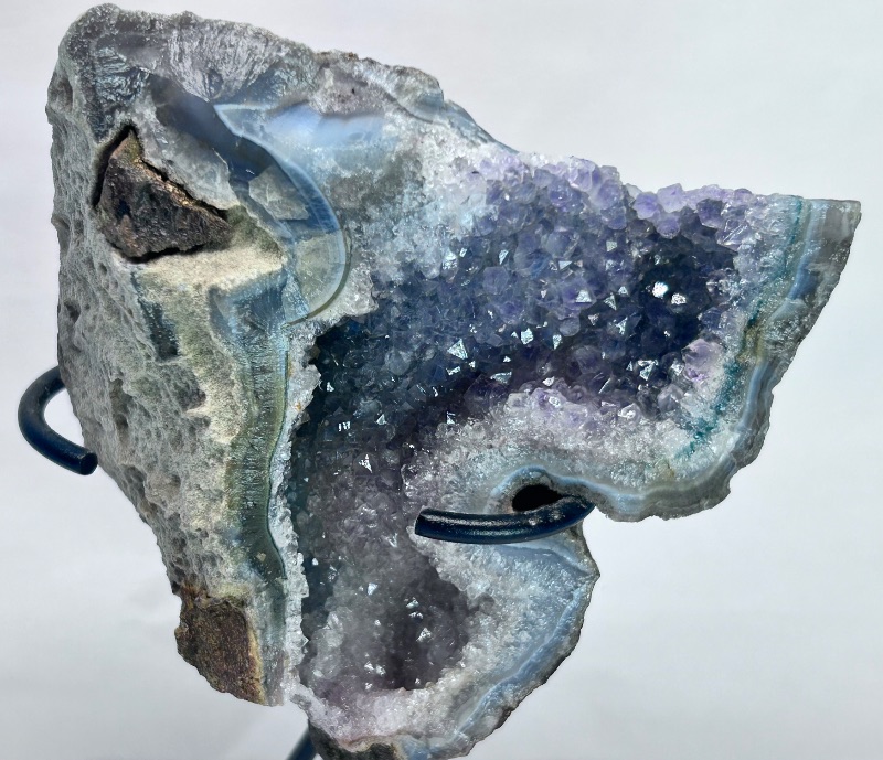 Photo 1 of 196127…crystal druzy rock on display stand