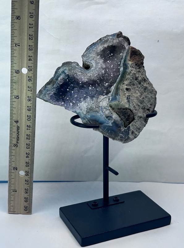 Photo 1 of 196127…crystal druzy rock on display stand