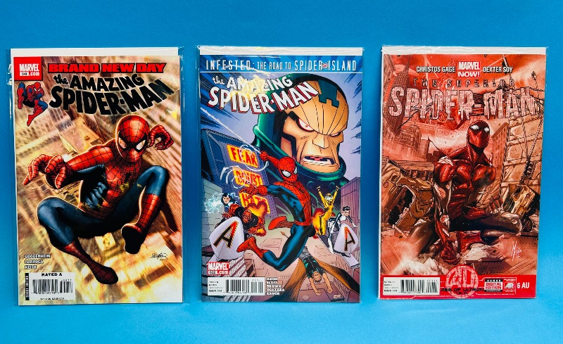 Photo 1 of 196151…3 Spider-Man  comics in plastic sleeves 