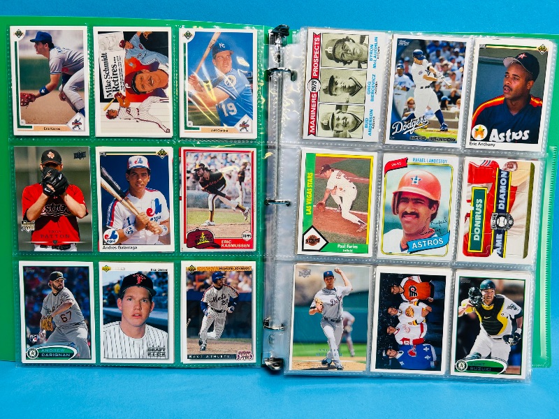 Photo 1 of 196175… final sale 270 mixed baseball cards in binder- no return or refund 