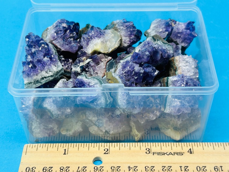 Photo 1 of 196195…container of small amethyst chunks 