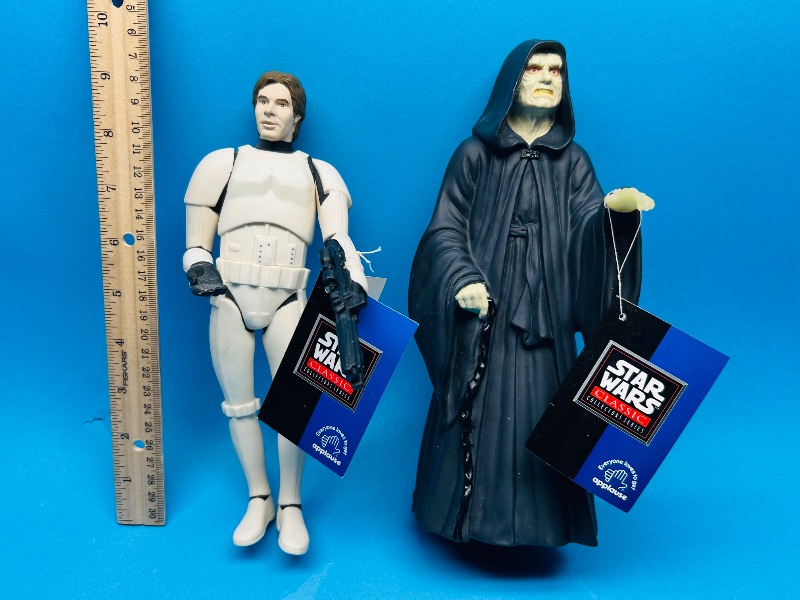Photo 1 of 196204…2 Star Wars figures