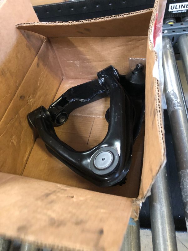 Photo 1 of SCITOO 2pcs Suspension Kit Front Upper Control Arm with Ball Joint Left and Right Side Suspension Part fit 1998 1999 2000 2001 2002 2003 2004 for Nissan Frontier Xterra