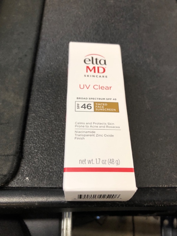 Photo 1 of EltaMD UV Clear Tinted Sunscreen for Face, SPF 46 with Zinc Oxide, Oil-Free, Dermatologist Recommended, For Acne-Prone Sensitive Skin, 1.7 oz