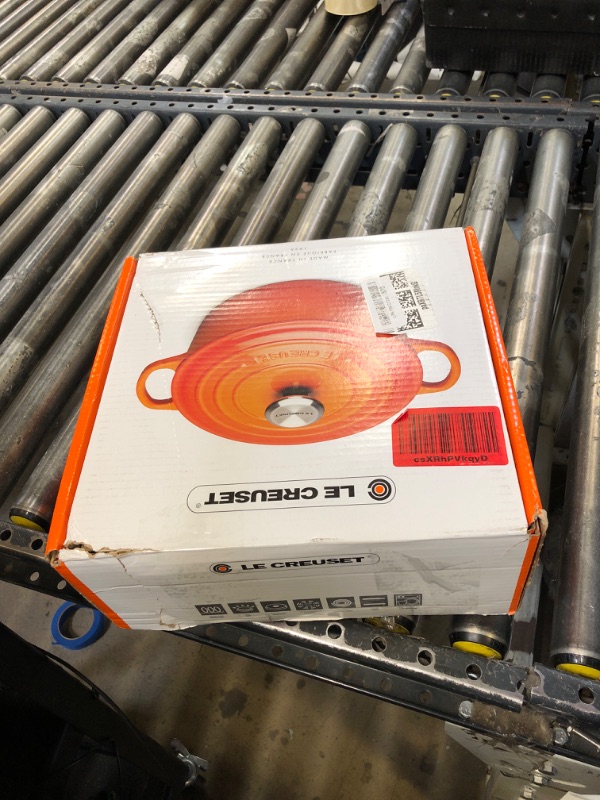 Photo 1 of Le Creuset Enameled Cast Iron Signature Round Dutch Oven, 5.5 qt., Olive
