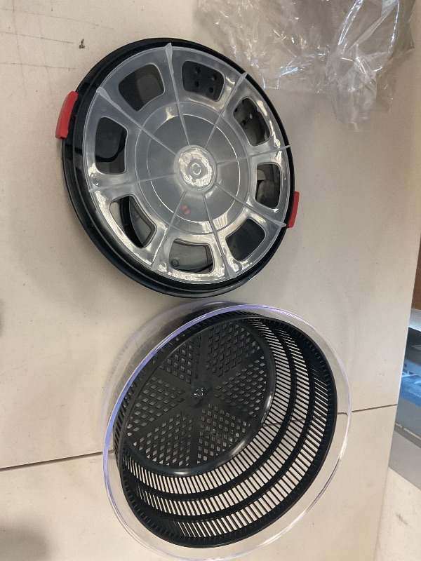 Photo 1 of Emeril Lagasse 4L Vegetable Washer Dryer Drainer Strainer with Bowl & Colander, Multi-Use Lettuce Spinner, Fruit Washer, Pasta and Fries Spinner