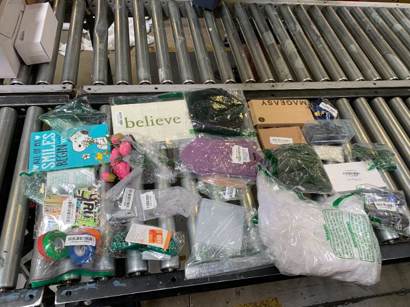 Photo 1 of bag lot misc. items sold as is final sale 