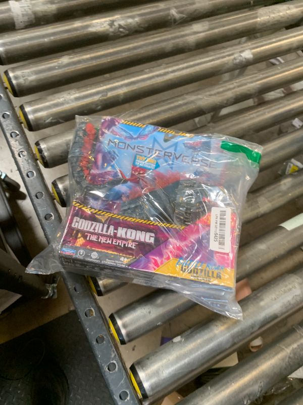 Photo 1 of Godzilla x Kong 7" Battle Roar Godzilla Figure by Playmates Toys
