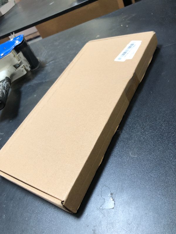 Photo 1 of 10 Pack Sublimation License Plate Blanks,Heat Thermal Transfer Sheet DIY Picture Sublimation Blank,Metal Aluminum Automotive License Plate Plates Tag for Custom Design Work - White