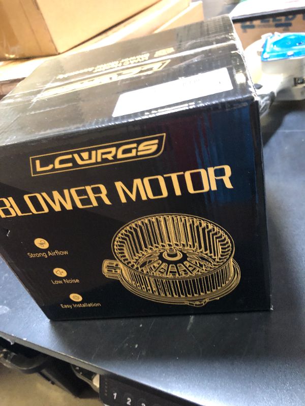 Photo 1 of AC Heater Blower Motor with Fan Fits for 2007 2008 2009 2010 2011 2012 2013 2014 Chevy Silverado Suburban Avalanche Tahoe GMC Sierra Yukon 1500 2500 Cadillac Escalade HVAC Blower Motor Replace# 700164