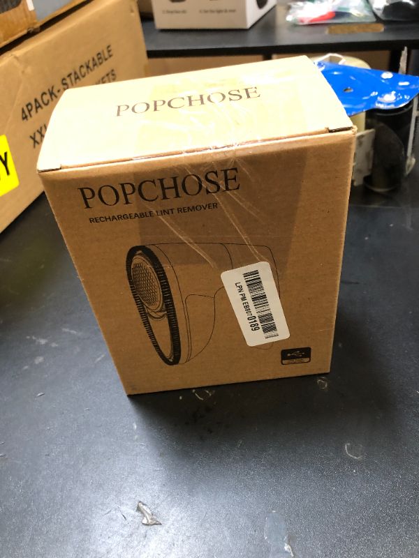 Photo 1 of POPCHOSE Fabric Shaver for Clothing, Electric Lint Remover Sweater Shaver to Remove Pilling, Depiller for Clothes, Furniture, Couch, Fuzz with 6-Leaf Blades Extra, Electrostatic Brush