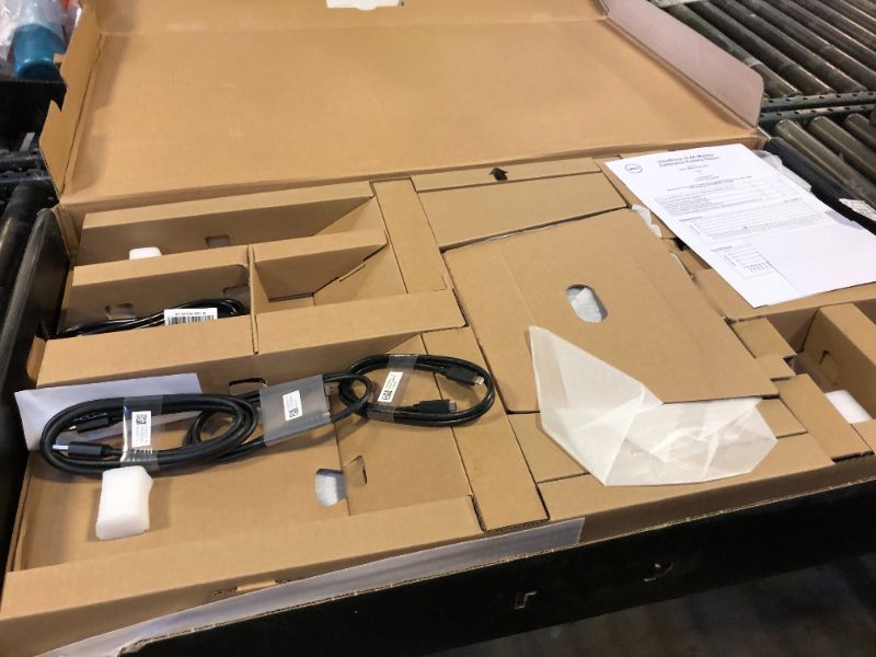 Photo 1 of Dell UltraSharp U3223QE 31.5" 4K UHD WLED LCD Monitor - 16:9 - Black, Silver
