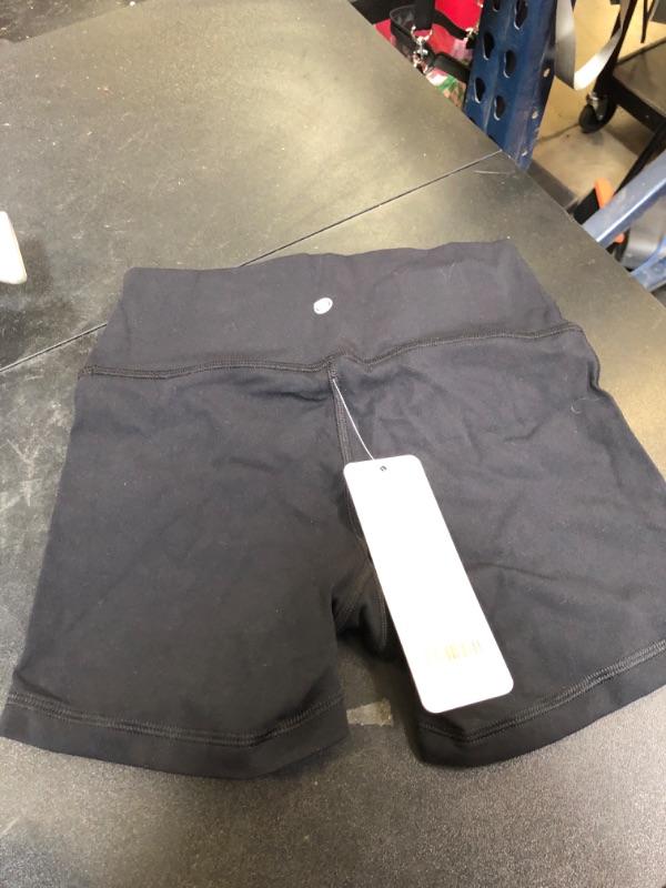 Photo 1 of YOUTH GIRL SHORTS SIZE LARGE