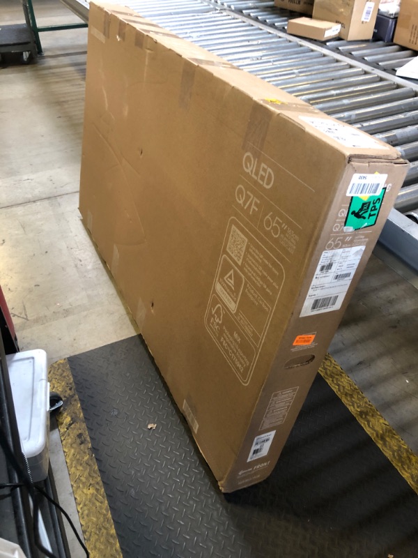 Photo 1 of Samsung 65-Inch Class QLED Q7F Series Samsung Vision AI Smart TV (2025 Model, 65Q7F) Quantum HDR, Object Tracking Sound Lite, Q4 AI Gen1 Processor, 4K upscaling, Gaming Hub, Alexa Built-in