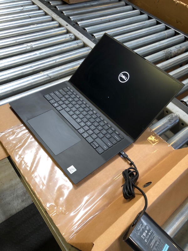 Photo 1 of Dell Precision 5550 Laptop 15.6 - Intel Core i7 10th Gen - i7-10750H - Six Core 5Ghz - 512GB SSD - 16GB RAM - Nvidia Quadro T1000 - 1920x1200 FHD+ - Windows 10 Pro (Renewed)