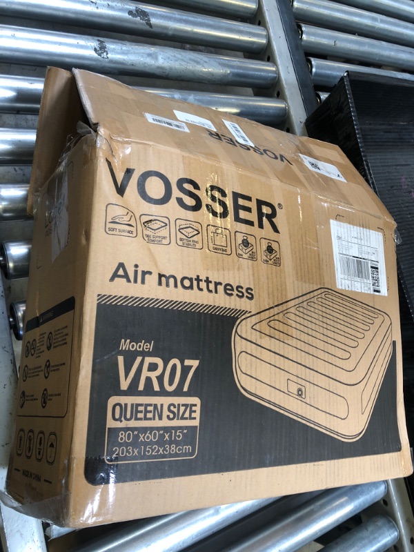 Photo 1 of VOSSER Queen Air Mattress with Built-in Pump,Fast & Easy Inflation/Deflation Inflatable Mattress, Foldable Blow Up Mattress with Storage Bag, Inflatable Bed for Home, Camping & Guests