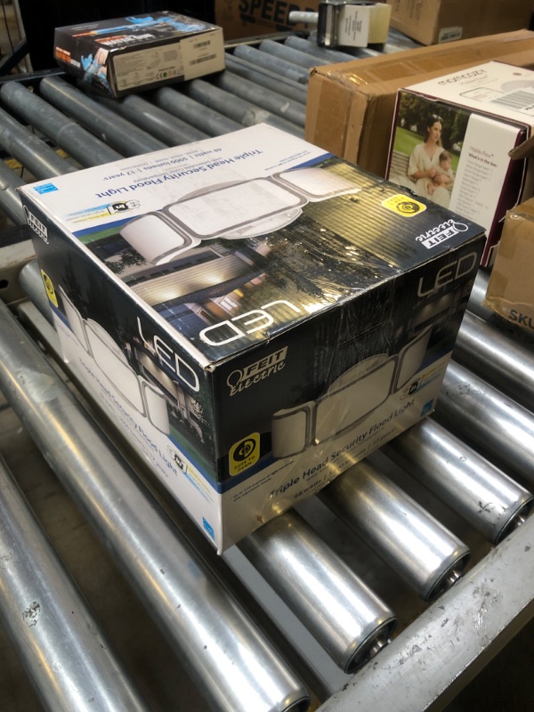 Photo 1 of Feit Electric Dusk to Dawn Hardwired LED White Security Floodlight, 5000 Lumens, 3CCT Adjustable Color Temperature Flood Light, 3 Head, 3000K, 4000K, 5000K, LED Outdoor Lights, S10.5TFL/3CCT/DD/WH