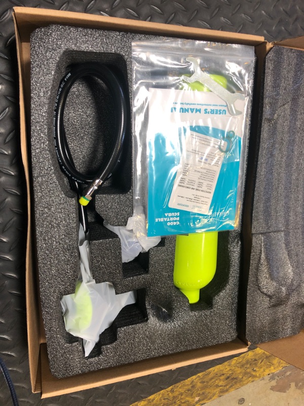 Photo 1 of CHIKADIV Lung Air Tank - 1L Pony Bottle, Mini Scuba for Diver, Scuba Diving, Shallow Recreational Diving, 15-20 Minutes