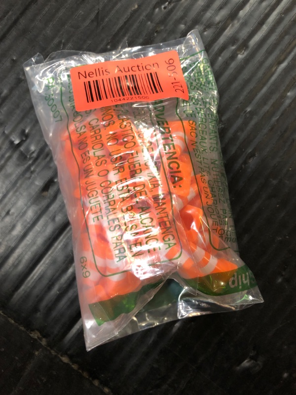 Photo 1 of NUOBESTY Mini Traffic Cones 50Pcs Miniature Traffic Cones Mini Traffic Signs Barricades Signs Traffic Scene Roadblock Toys Road Sign Models Kids Pretend Toys Christmas Toy Traffic Cones