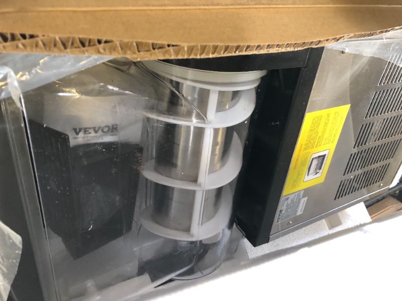 Photo 1 of VEVOR Commercial Margarita Machine, 15L Single Tank Commercial Slushie Machine, 60 Cups Stainless Steel Margarita Smoothie Frozen Drink Maker, Slushy Maker for Home Party Restaurants Cafe Bars