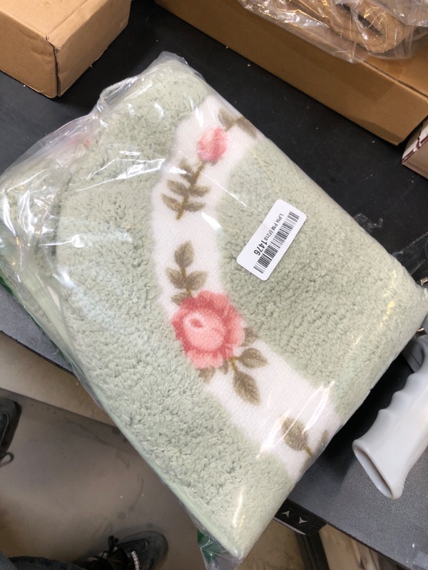 Photo 1 of Stay Young Nice Rose Flower Area Rugs for Living Room Bedroom Bathroom Rugs Bath Mat Super Soft Non Slip Absorbent Floral Style Beautiful Green 17.71 x 49.21 Inch
