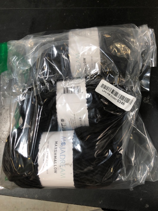Photo 1 of MOJADREAM 3PCS 3.5oz Chenille Yarn for Blankets Amigurumi: Soft Velvet Baby Yarn Blanket Knitting and Crocheting Bulky 5# Yarn 3 Skeins of 100g (Black)