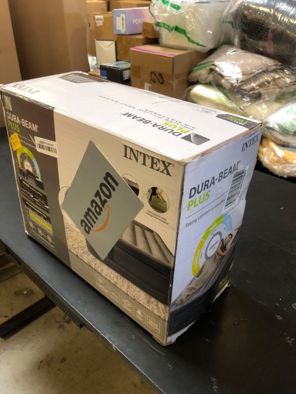 Photo 1 of Intex 64131ED Dura-Beam Plus Deluxe Pillow: Fiber-Tech – Twin Size – Built-in Electric Pump – 16.5in Bed Height – 300lb Weight Capacity