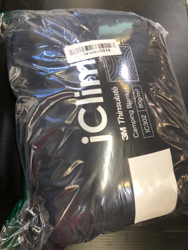Photo 1 of iClimb 3M Thinsulate Insulation Warm Camping Blanket Ultralight Compact (Dark Grey)