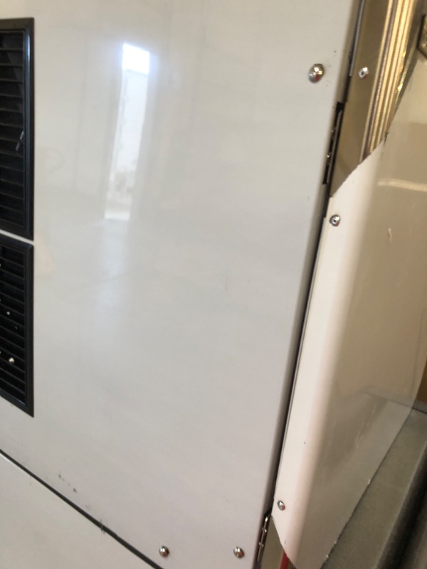 Photo 1 of Door is damage-- have scrath---Real Relax Commercial Ice Maker Machine, 440LBS/24H ETL Approval Ice Machine, 330 lbs Ice Storage Capacity, Auto Self-Cleaning, LCD Display, with Ice Scoop for Bar Cafe Restaurant Business