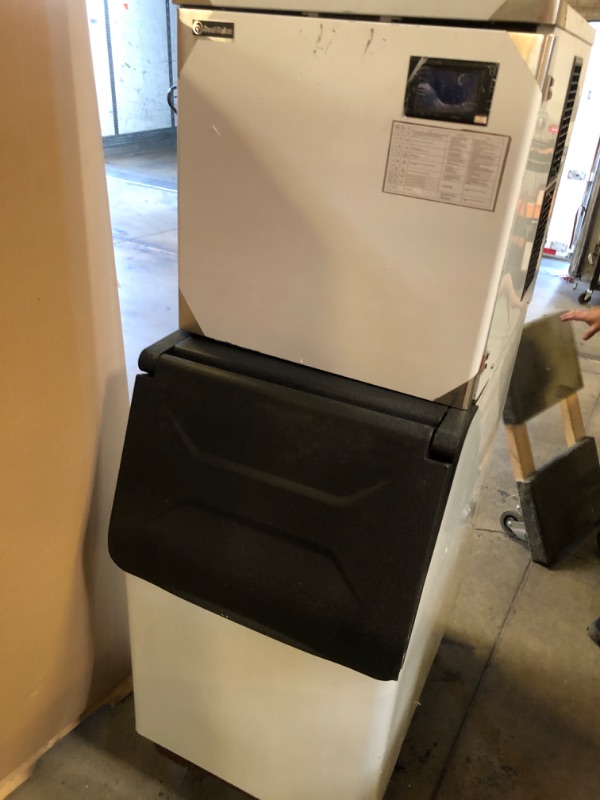 Photo 1 of Door is damage-- have scrath---Real Relax Commercial Ice Maker Machine, 440LBS/24H ETL Approval Ice Machine, 330 lbs Ice Storage Capacity, Auto Self-Cleaning, LCD Display, with Ice Scoop for Bar Cafe Restaurant Business