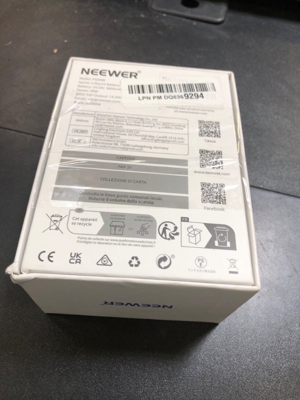 Photo 1 of Neewer Mini V Mount Battery 6800mAh 99Wh 14.5V, Mini V Lock Battery with 65W PD Type C/D Tap/BP/USB A/Dual DC Port/OLED Display for Video Camera Camcorder Compatible with SmallRig BMPCC 4k 6k, PS099E