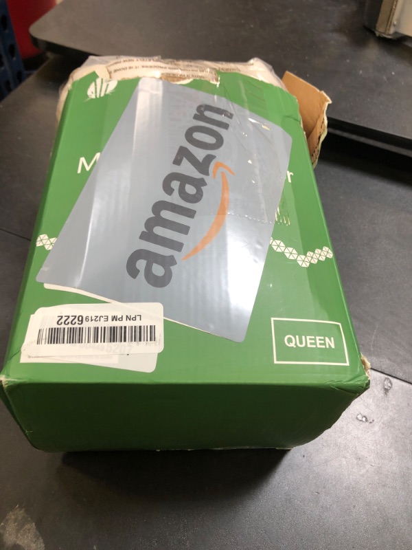 Photo 1 of Premium 100% Waterproof Mattress Protector Queen Size, Breathable Bed Cover 3D Air Fabric Cooling Mattress Pad Cover Smooth Soft Noiseless Washable, 8''-21'' Deep Pocket (White)