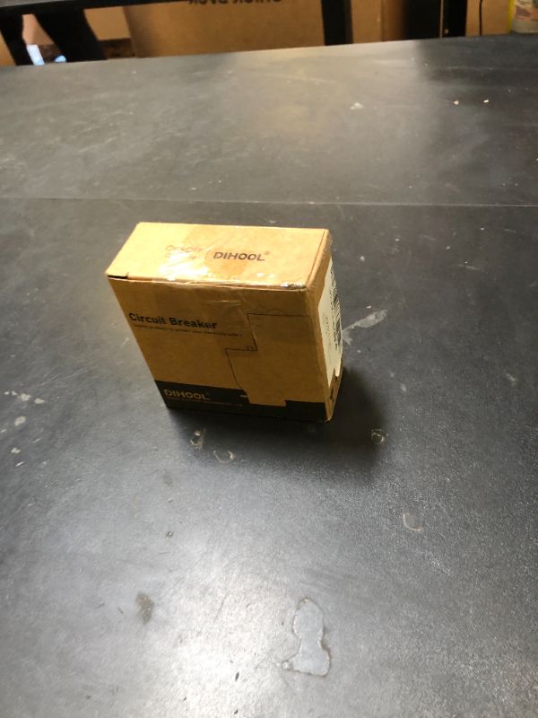 Photo 1 of DIHOOL 30 Amp Circuit Breaker DIN Rail Mount Solar Disconnect Switch 2P 1000V Miniature Circuit Breaker